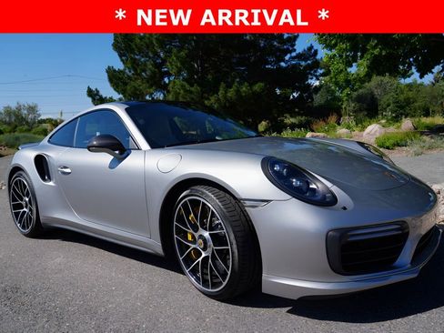 Used 2018 Porsche 911 Turbo S image 4