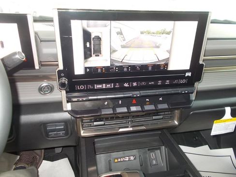 New 2025 GMC Hummer EV 2X image 15