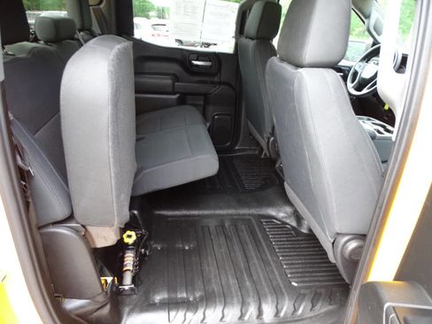 Used 2019 Chevrolet Silverado 1500 4x4 Crew Cab w/ WT Convenience Package image 29