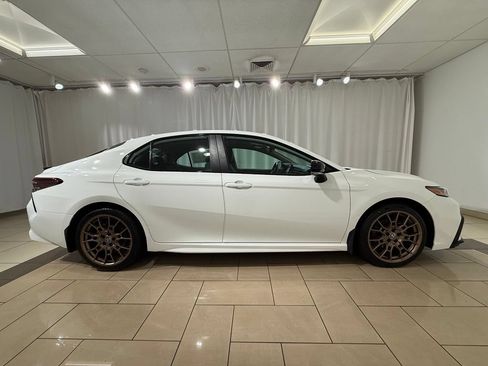 Certified 2024 Toyota Camry SE w/ Convenience Package AWD/4WD image 6