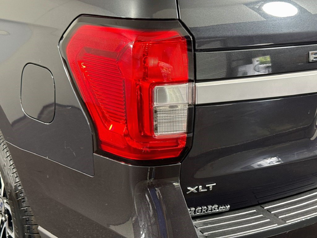 Used 2024 Ford Expedition XLT RWD image 35