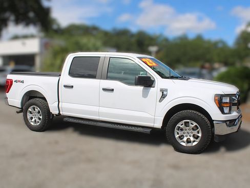 Used 2023 Ford F150 XLT AWD/4WD image 4