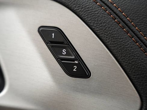 New 2026 Chrysler Pacifica Pinnacle FWD image 35
