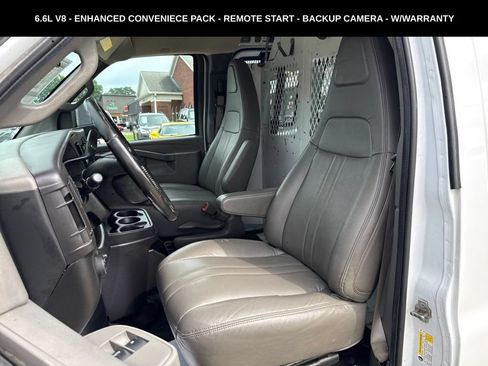 Used 2021 Chevrolet Express 2500 w/ Enhanced Convenience Package RWD image 2