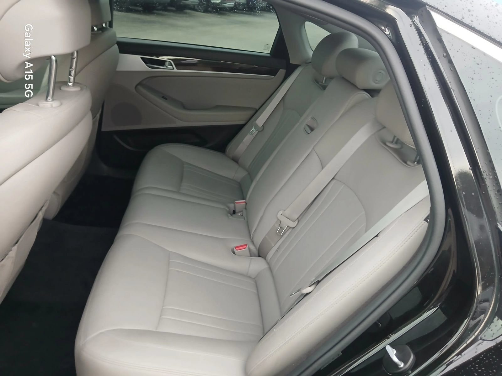 Used 2018 Genesis G80 3.8 RWD image 13