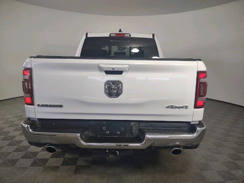Used 2023 RAM 1500 Laramie AWD/4WD image 4