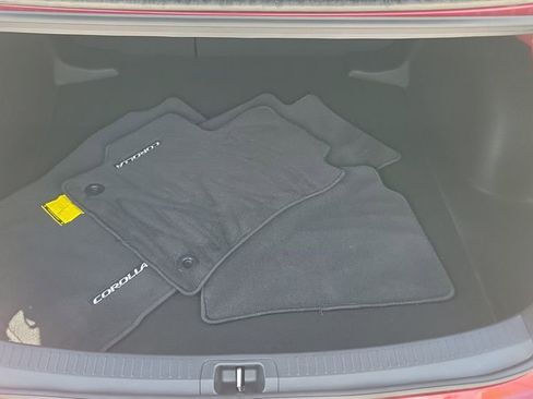Certified 2024 Toyota Corolla SE FWD image 9
