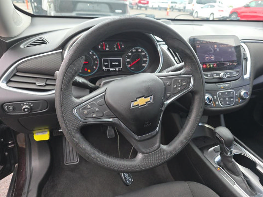 Used 2021 Chevrolet Malibu LT FWD image 10