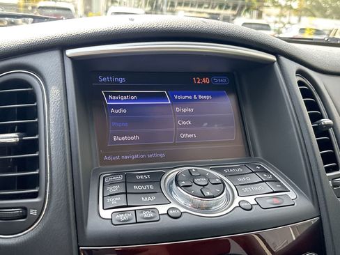Used 2017 INFINITI QX50 AWD w/ Premium Plus Package image 18