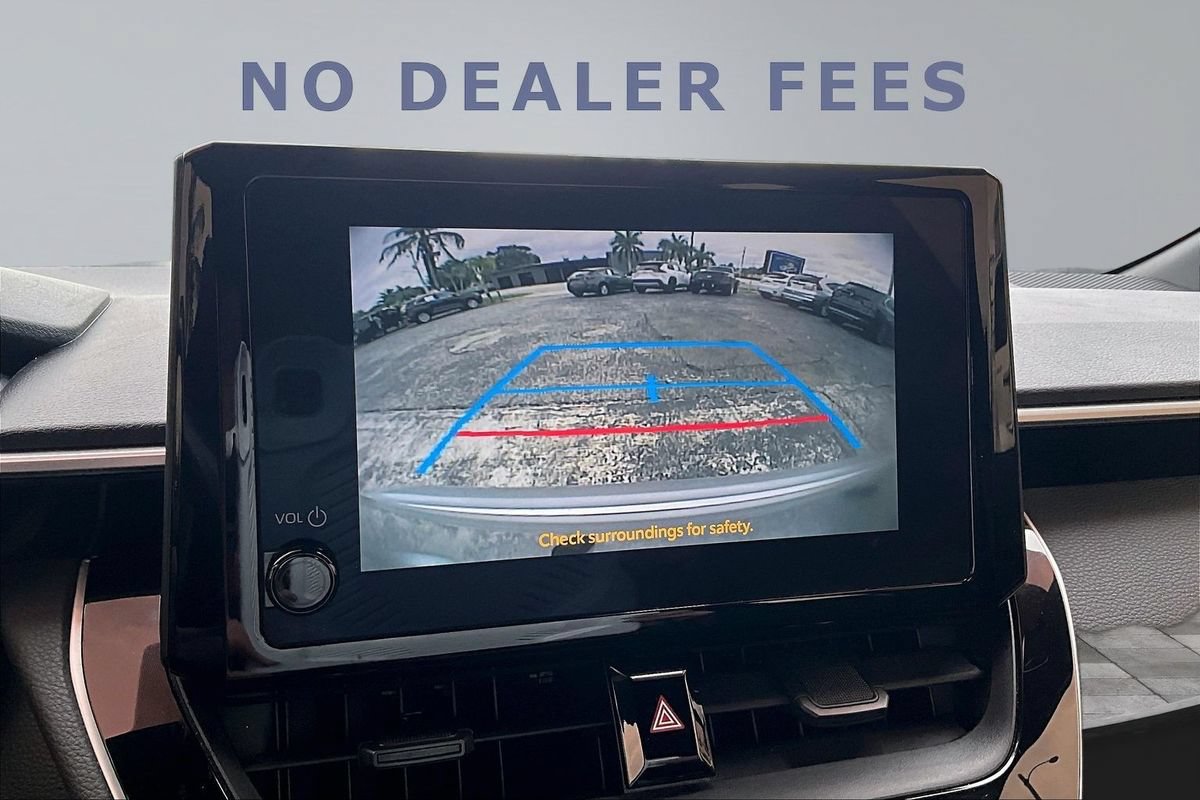 Used 2024 Toyota Corolla SE FWD image 14