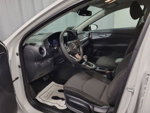 Used 2024 Kia Forte LXS image 12