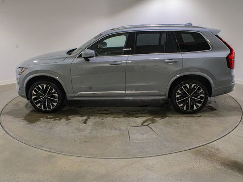 New 2026 Volvo XC90 B6 Ultra w/ Protection Package image 2