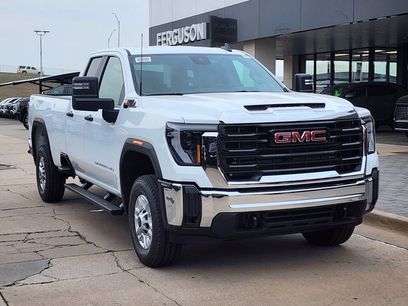 New 2026 GMC Sierra 2500 Pro w/ Convenience Package