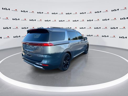 Used 2023 Kia Carnival SX Prestige FWD image 8