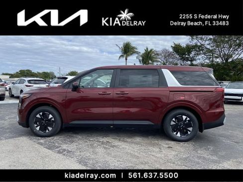 New 2026 Kia Carnival LXS FWD image 5