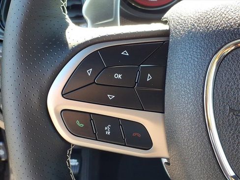 Used 2023 Dodge Challenger SRT Hellcat image 12