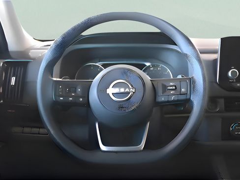 Used 2025 Nissan Pathfinder S FWD image 13