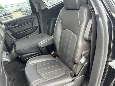 Used 2017 Chevrolet Traverse Premier FWD image 26