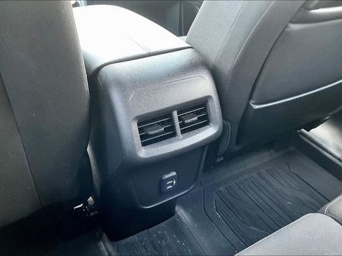 Used 2022 GMC Terrain SLE w/ Driver Convenience Package AWD/4WD image 10