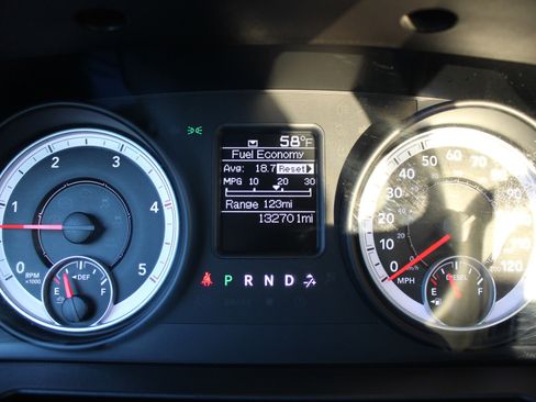 Used 2013 RAM 2500 Tradesman w/ Chrome Appearance Group image 22