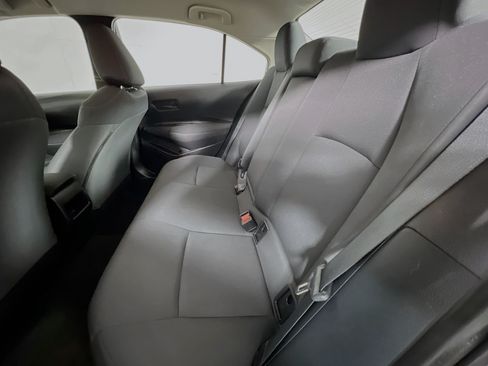 Used 2022 Toyota Corolla LE FWD image 28