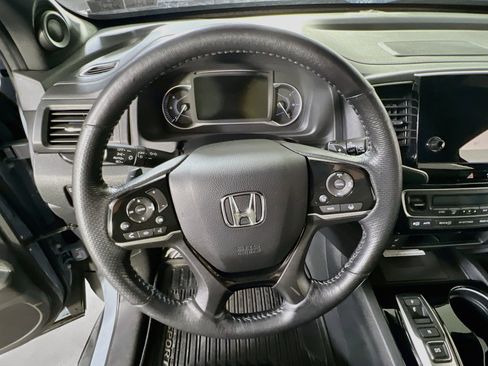 Used 2022 Honda Passport Elite image 11