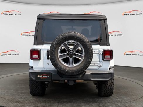 Used 2020 Jeep Wrangler Unlimited Sport AWD/4WD image 9