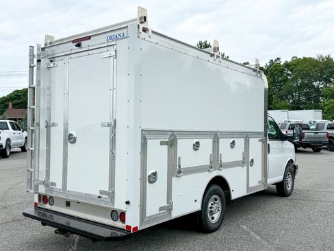 New 2025 Chevrolet Express 3500 w/ Power Convenience Package image 11