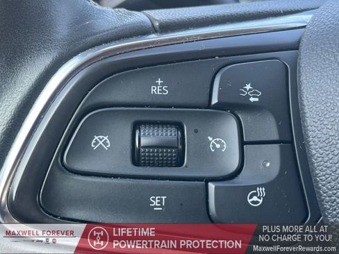 Used 2023 Buick Encore GX Essence w/ Experience Buick Package image 11