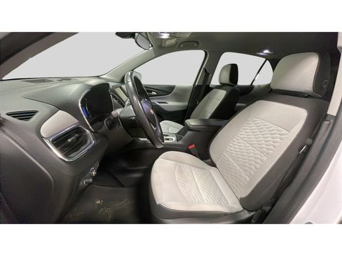 Used 2019 Chevrolet Equinox LT FWD image 11