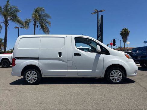 Used 2020 Nissan NV200 SV w/ Back Door Glass Package FWD image 40