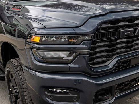 New 2026 RAM 2500 Big Horn AWD/4WD image 33