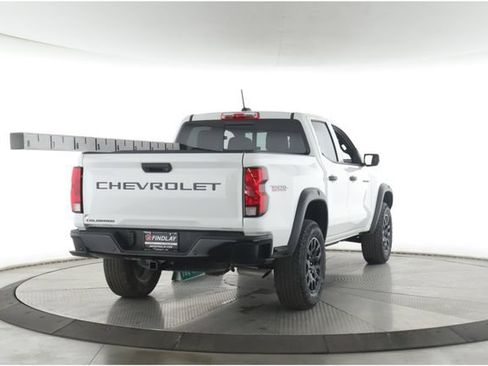 Used 2026 Chevrolet Colorado Trail Boss AWD/4WD image 7