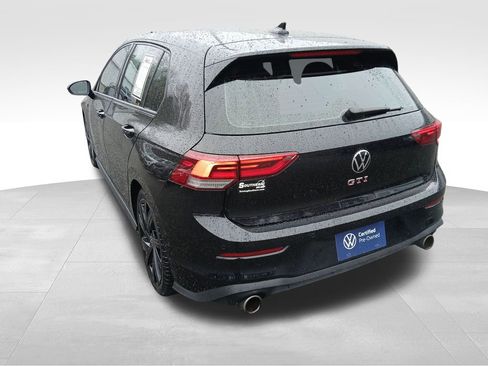 Used 2022 Volkswagen GTI SE image 4