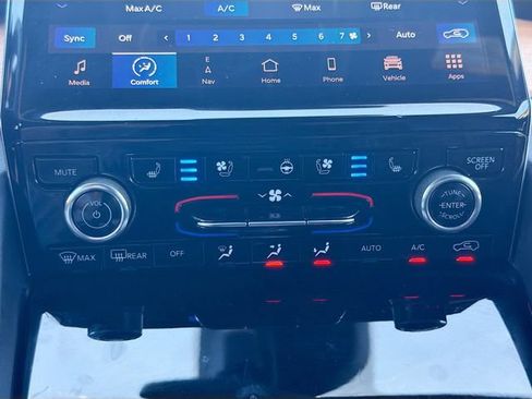 Used 2022 Jeep Grand Cherokee Summit AWD/4WD image 49