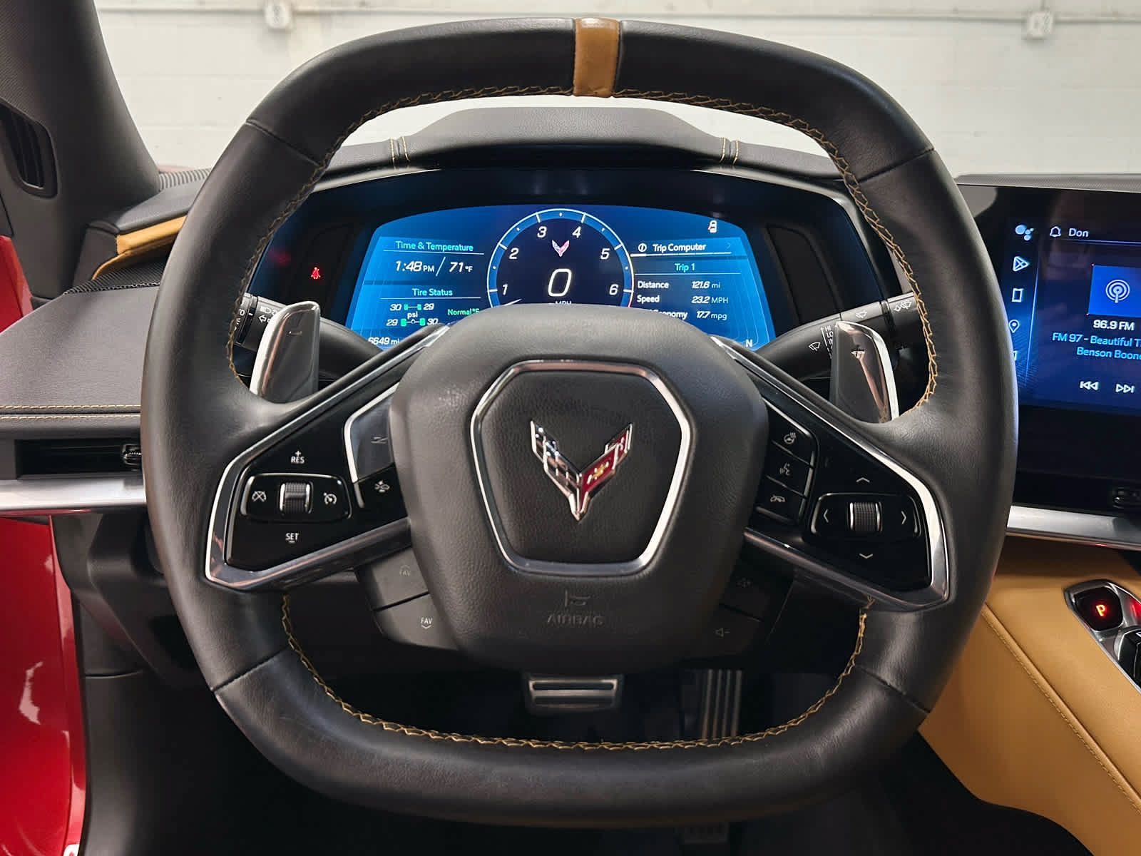 Used 2024 Chevrolet Corvette Stingray Preferred Cpe w/ 2LT RWD image 18