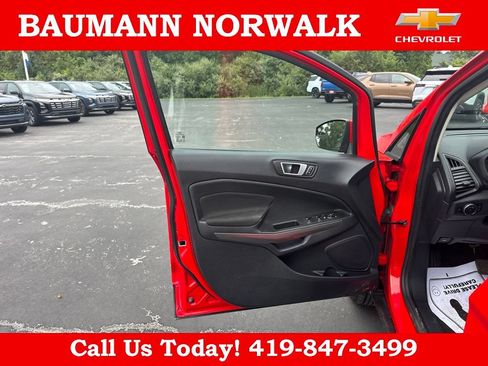 Used 2019 Ford EcoSport SE FWD image 14