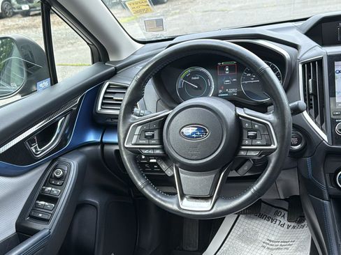 Used 2019 Subaru Crosstrek Hybrid w/ Moonroof Package w/Navigation AWD/4WD image 23