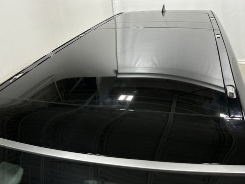 Used 2024 Rivian R1S Adventure AWD/4WD image 13