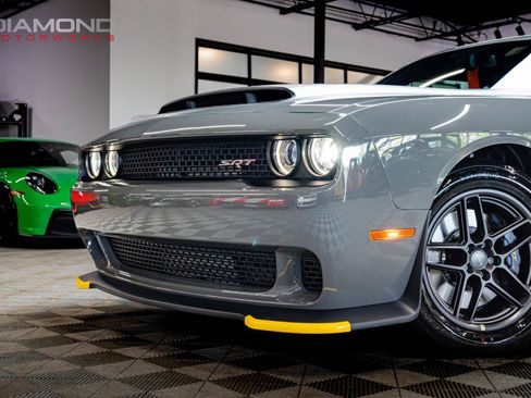 Used 2023 Dodge Challenger SRT Hellcat Redeye RWD image 7