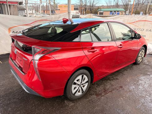 Used 2017 Toyota Prius Two w/ Prius Two Safety Plus Package image 12