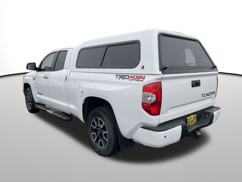 Used 2017 Toyota Tundra Limited image 6