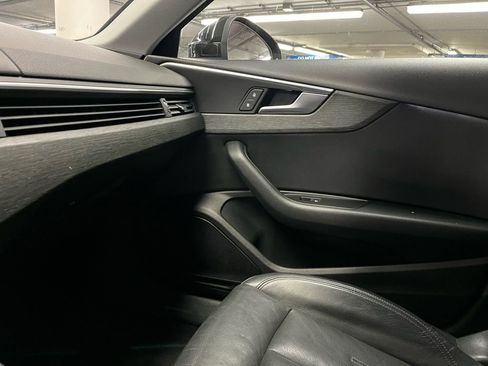 Used 2019 Audi A4 2.0T Premium image 28