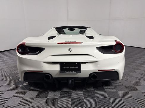 Used 2017 Ferrari 488 Spider RWD image 39