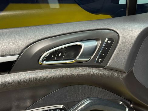Used 2014 Porsche Cayenne AWD/4WD image 38