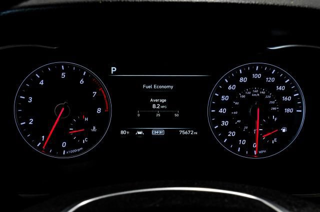 Used 2021 Genesis G70 2.0T w/ Prestige Package RWD image 24