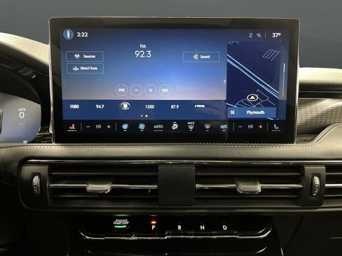 Used 2024 Lincoln Corsair Grand Touring w/ Equipment Group 301A image 9