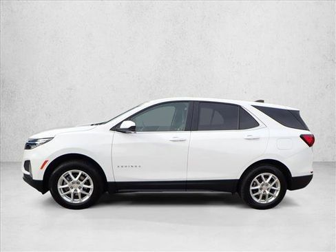 Certified 2024 Chevrolet Equinox LT image 2