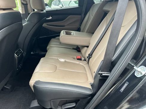 Used 2022 Hyundai Santa Fe Limited FWD image 7