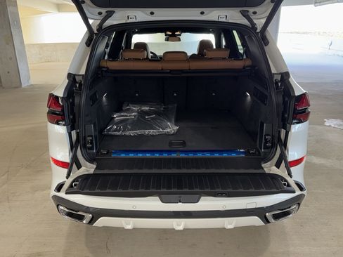 New 2026 BMW X5 xDrive50e w/ M Sport Package image 12